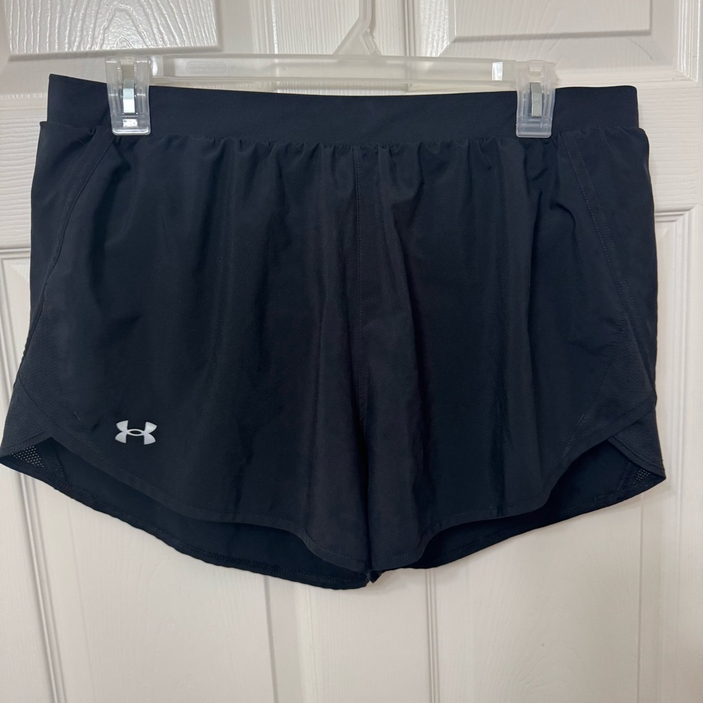 Under Armour Shorts Women's Size XXL Black Athletic Running Loose Heat Gear Gym